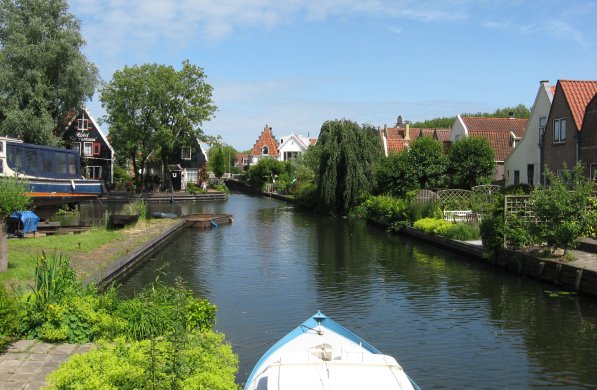 Edam Village